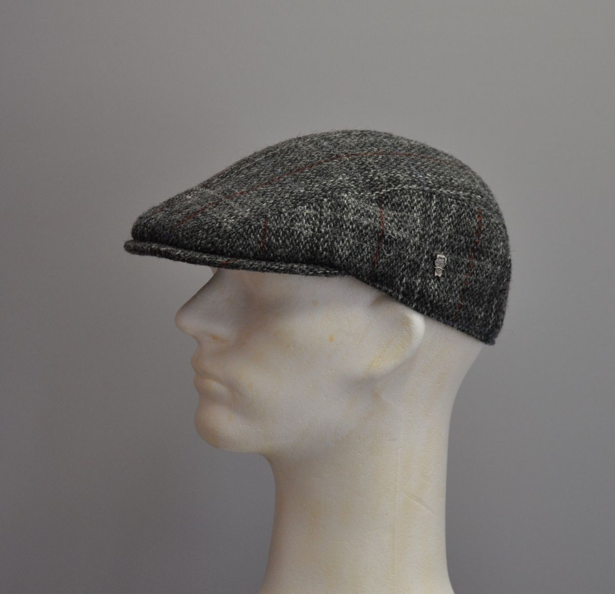 flatcap in wol (Harris Tweed) City Sport
